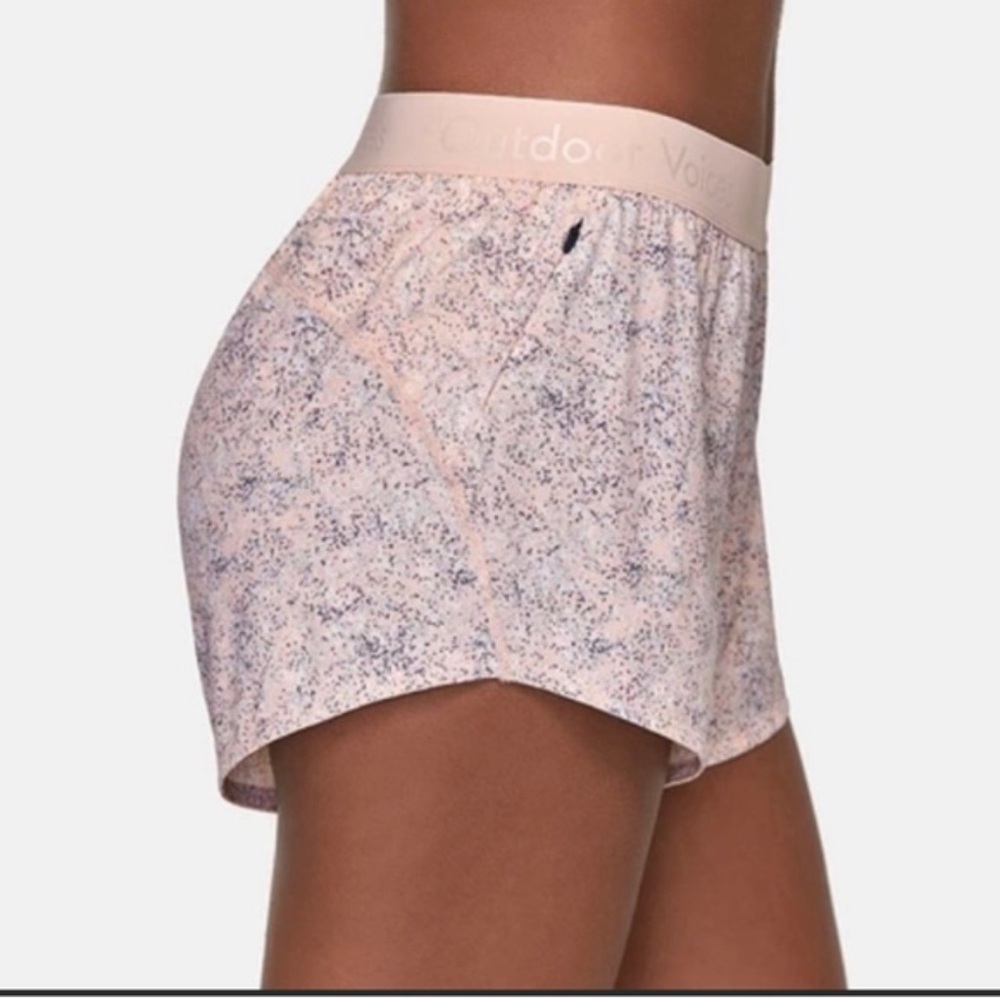Outdoor Voices Relay Short discontinued speckled pink color- Size Small